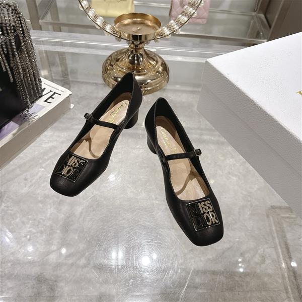 20251127171540391 270